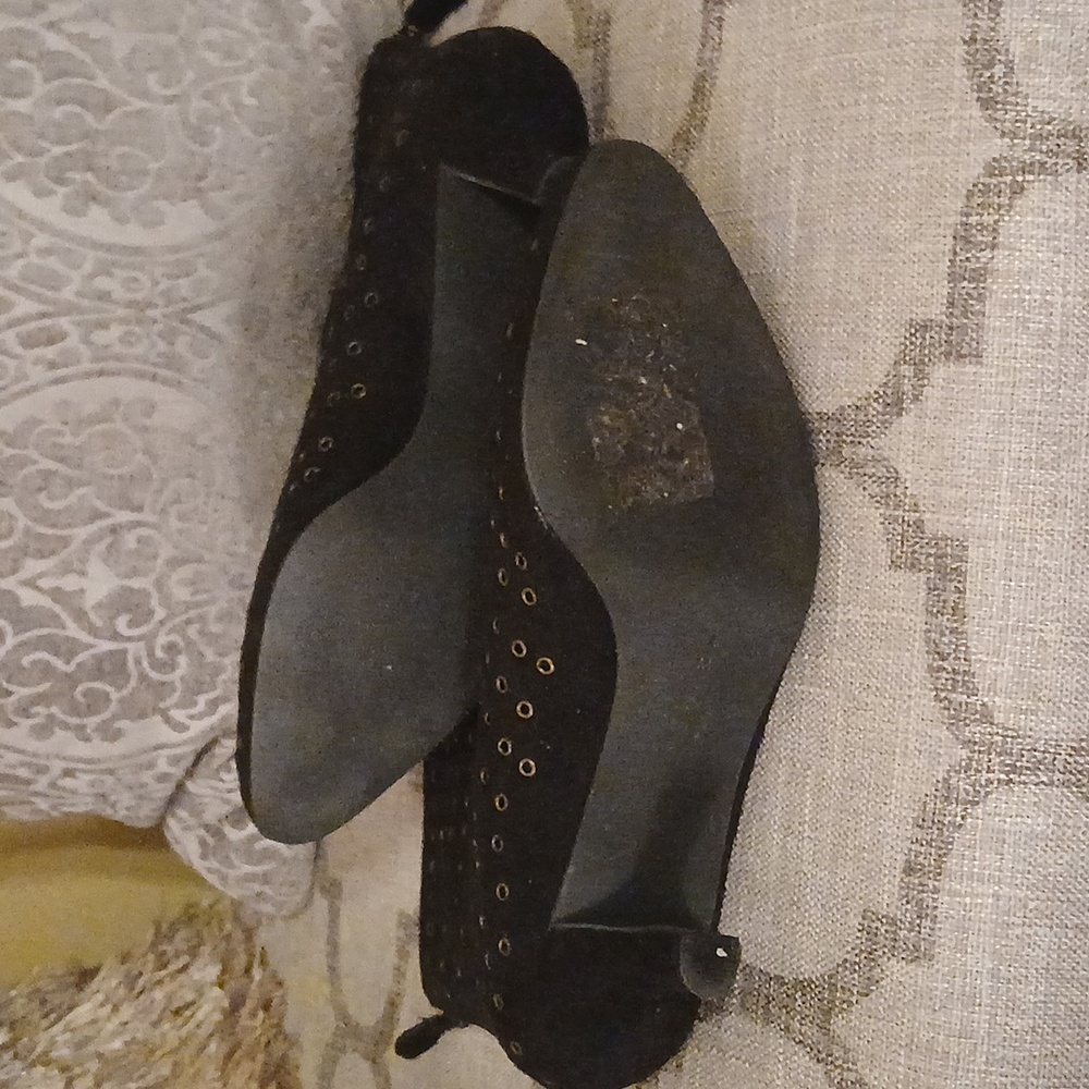 Booties - Picture 3 of 4